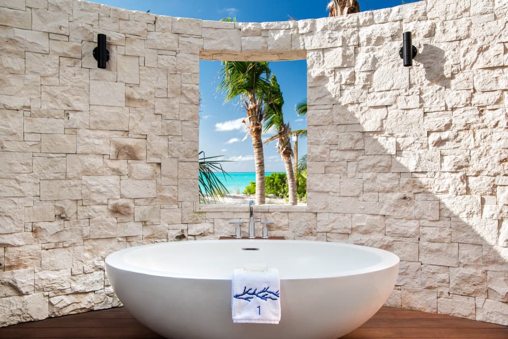 Sentosa villa master bedroom with king bed and direct beach access, Grace Bay, Turks and Caicos