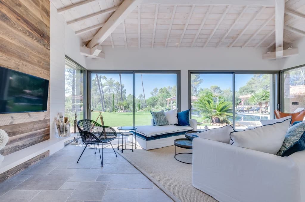 Villa Style open-plan living room with pool views, Tourrettes, French Riviera, France