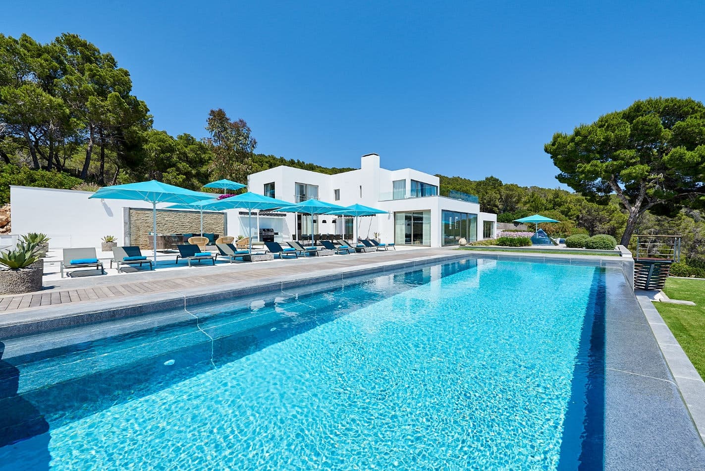 Luxury properties in Spain