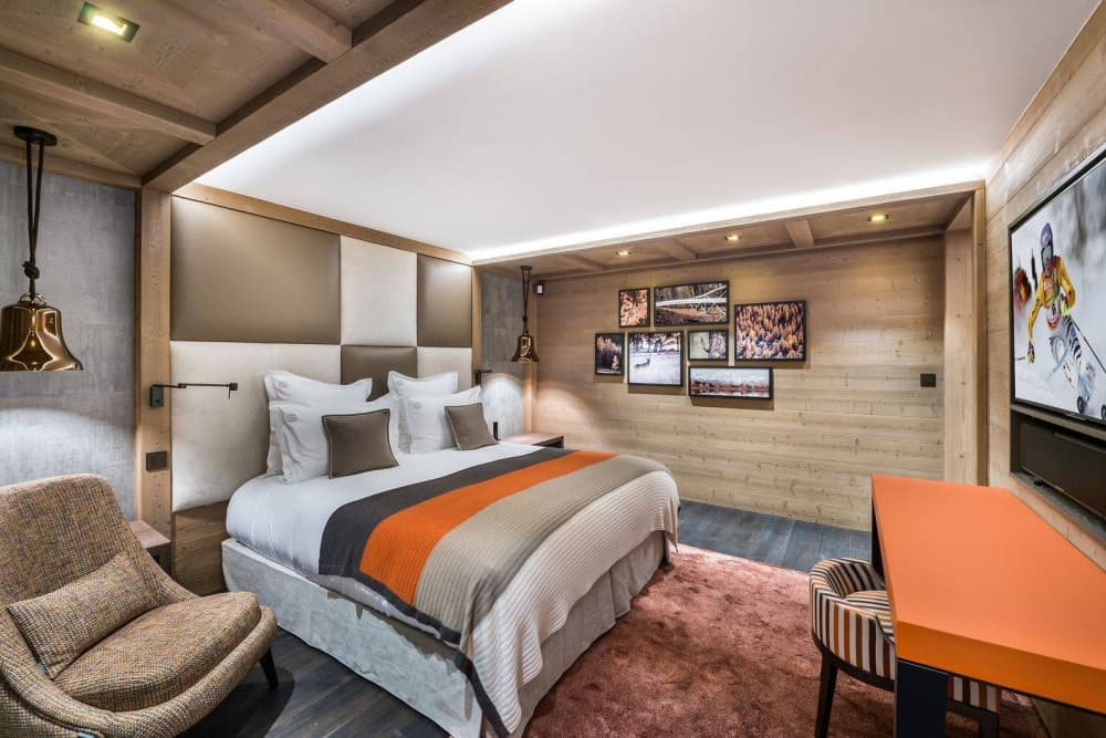 Courchevel 7 themed bedroom with Alpine mural and copper pendant lights, Courchevel 1850, France